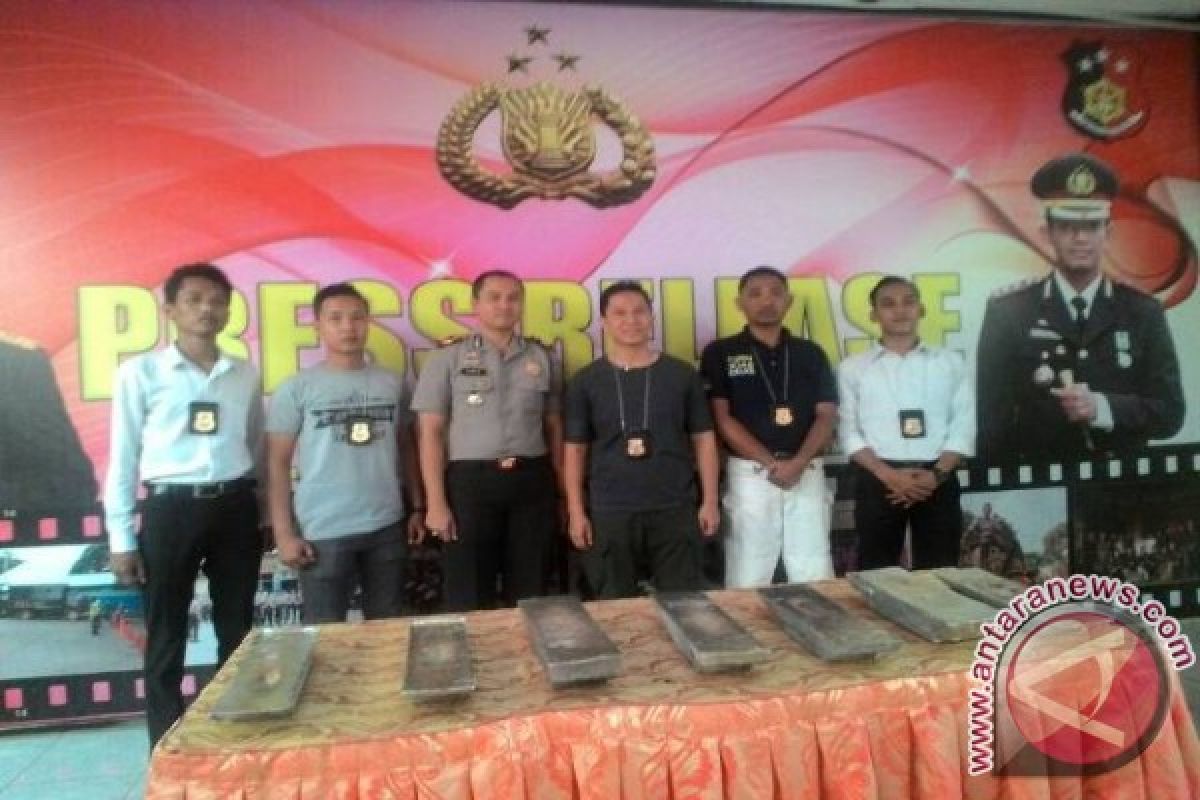 Tim Gabungan Amankan Puluhan Balok Timah Ilegal di Lontong Pancur