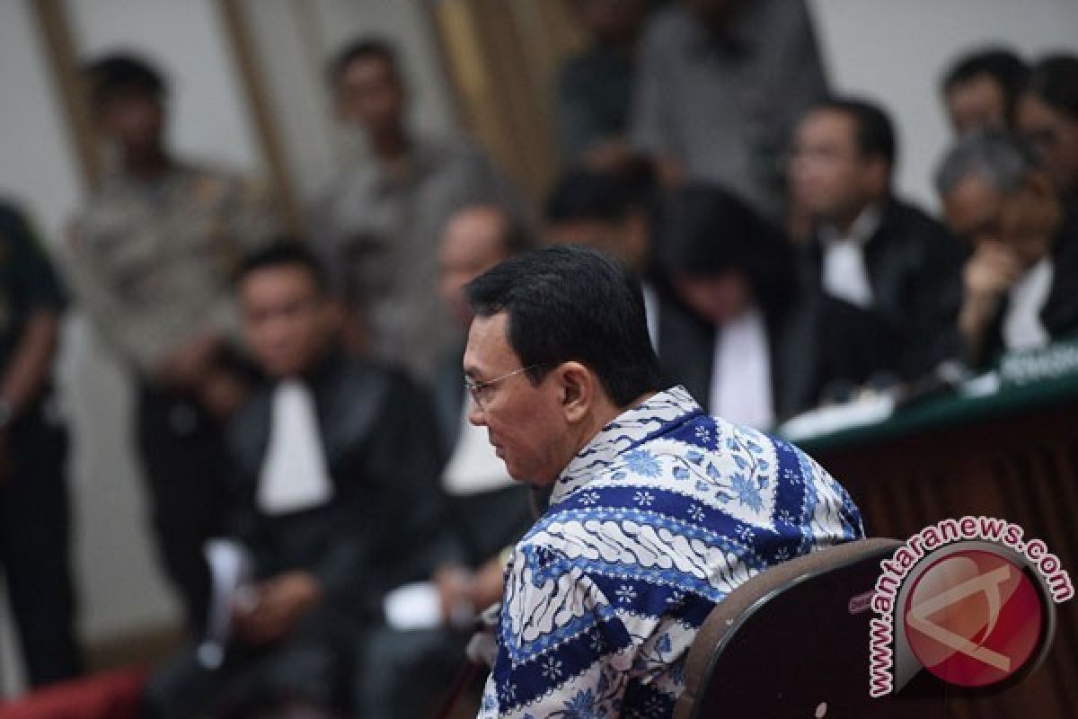 Ahok divonis dua tahun penjara