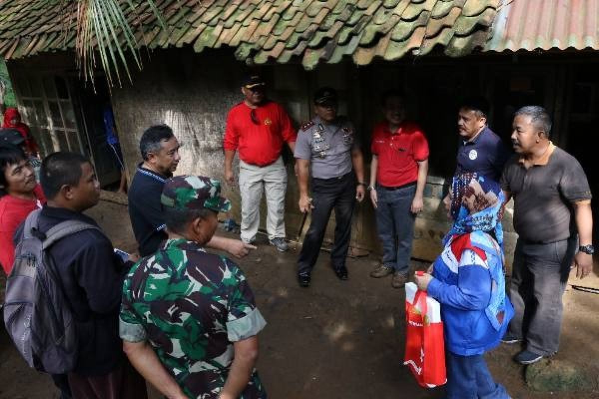 Pertamina Bantu Renovasi Dua Rumah Tak Layak Huni