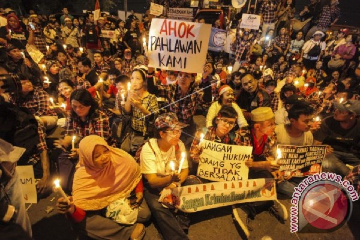 Megawati Terenyuh Ahok Ditahan