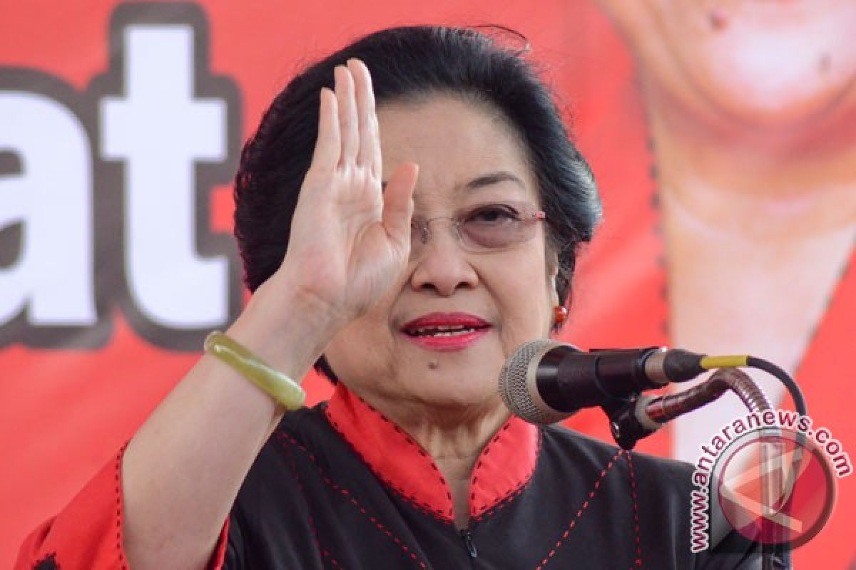 Megawati Soekarnoputri lepas Parade Pancasila di Manado