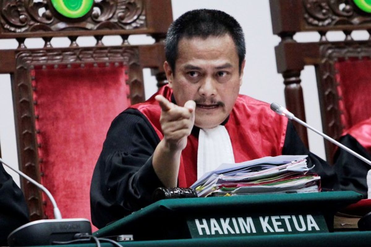 Dwiarso Budi, hakim kasus Ahok yang suka naik bus Transjakarta