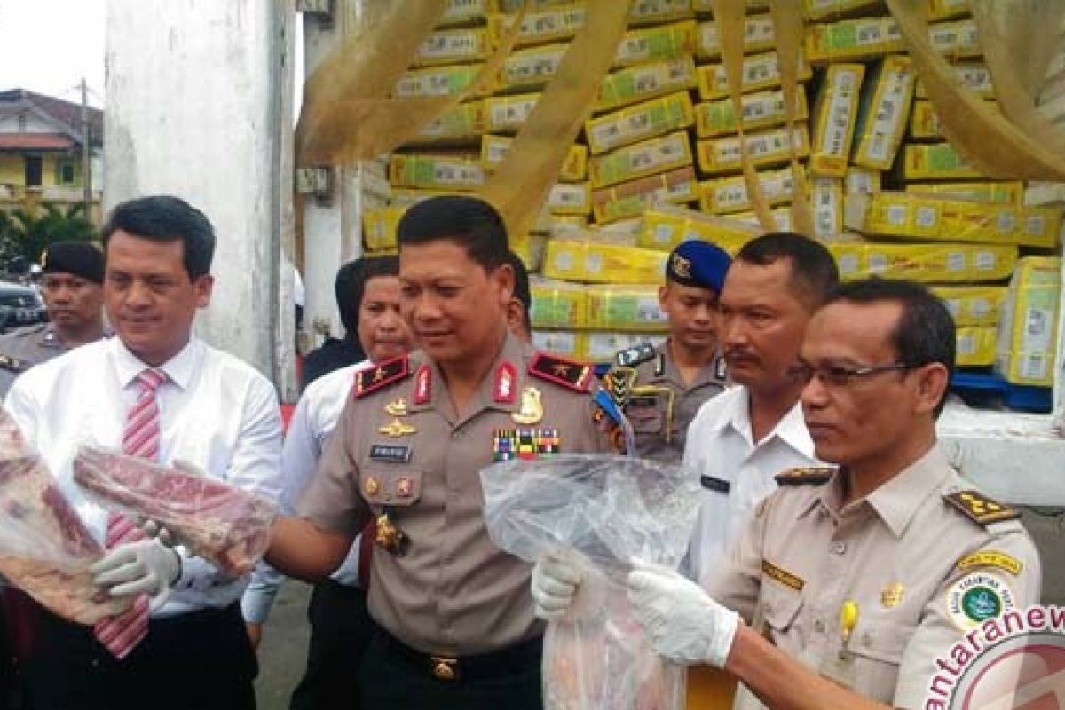 Polisi tunggu hasil Uji laboratorium daging beku 