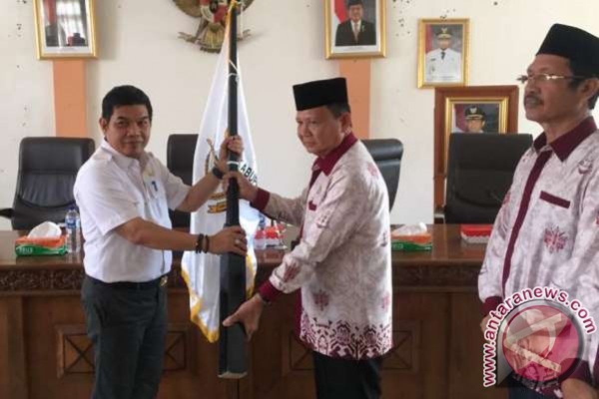Kafilah Bartim Dilepas Bupati Ikut ke STQ Kalteng