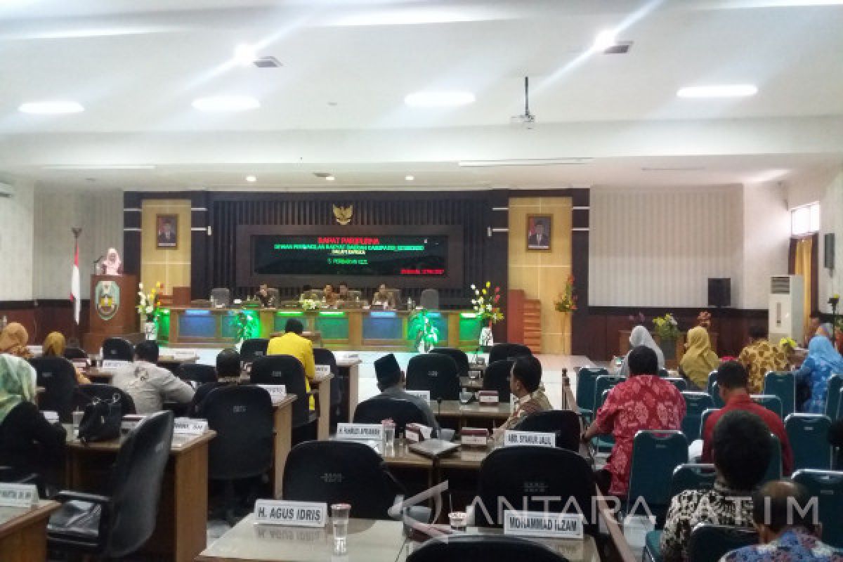 DPRD Situbondo Mengesahkan Dua Perda Inisiatif