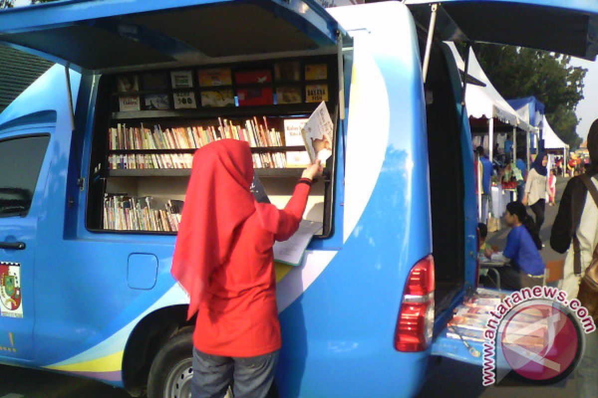 PERPUSTAKAAN DI SUMBAR BARU SEBATAS PELENGKAP