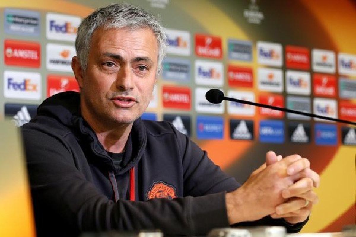 Mourinho kritik permainan MU sulit mematikan lawan