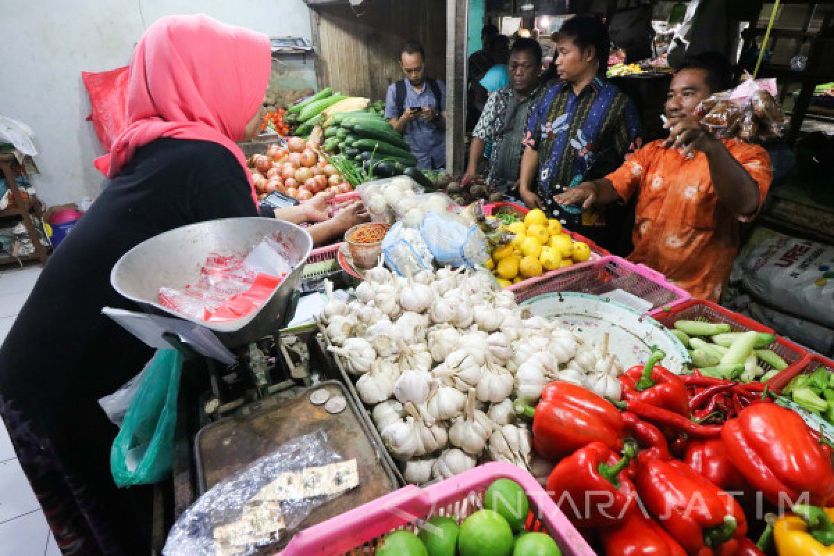 Satgas Pangan Pantau Pasar di Surabaya