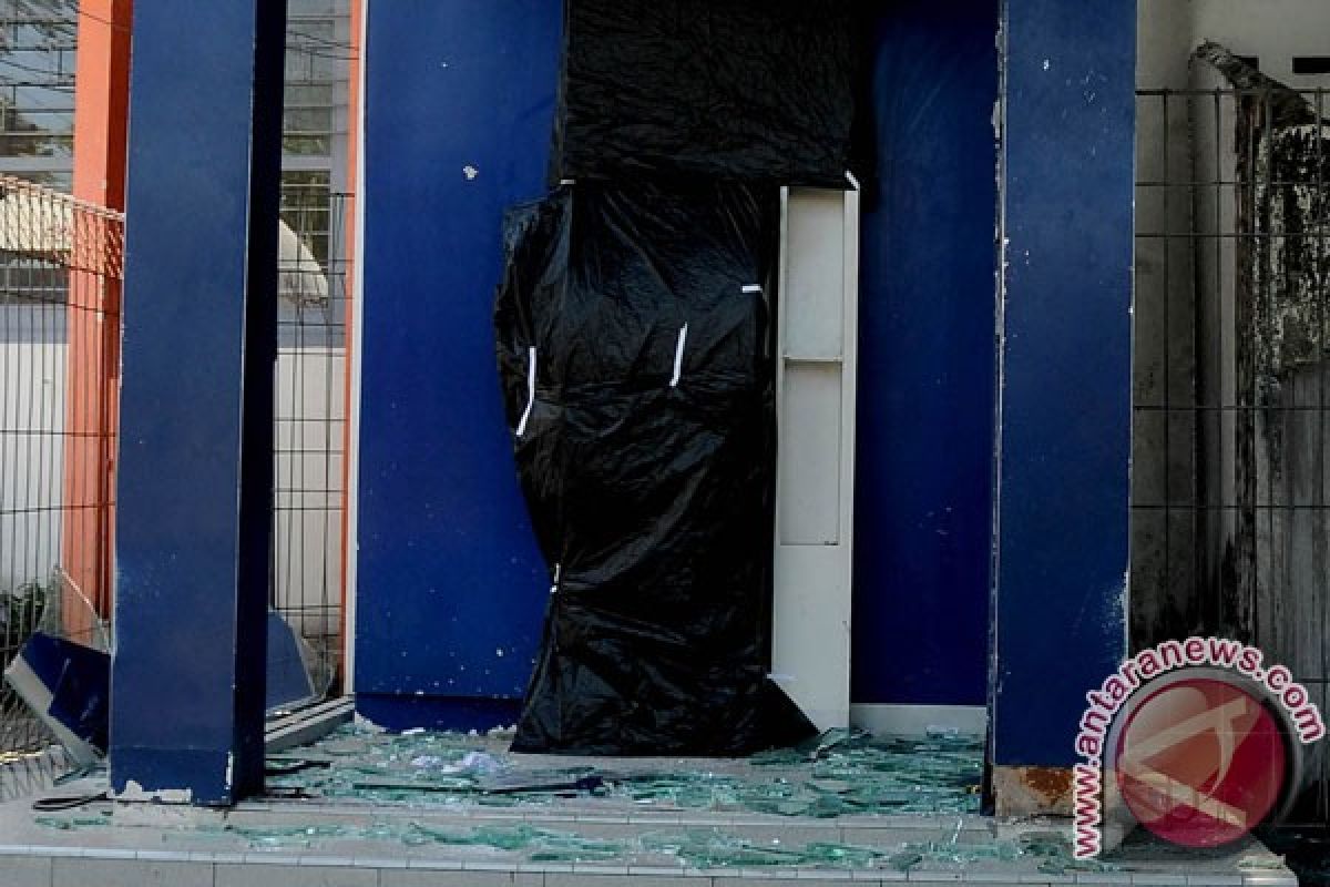 Dua ATM di Tangerang meledak, polisi masih selidiki penyebabnya