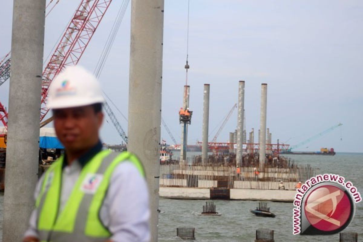 Pengembangan Pelabuhan Kuala Tanjung Tahap II Mulai Agustus