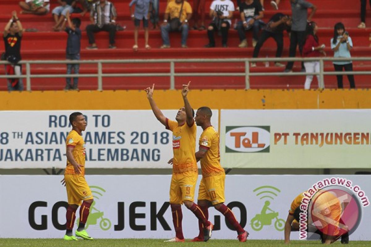 Sriwijaya FC ungguli Barito 2-1 babak I