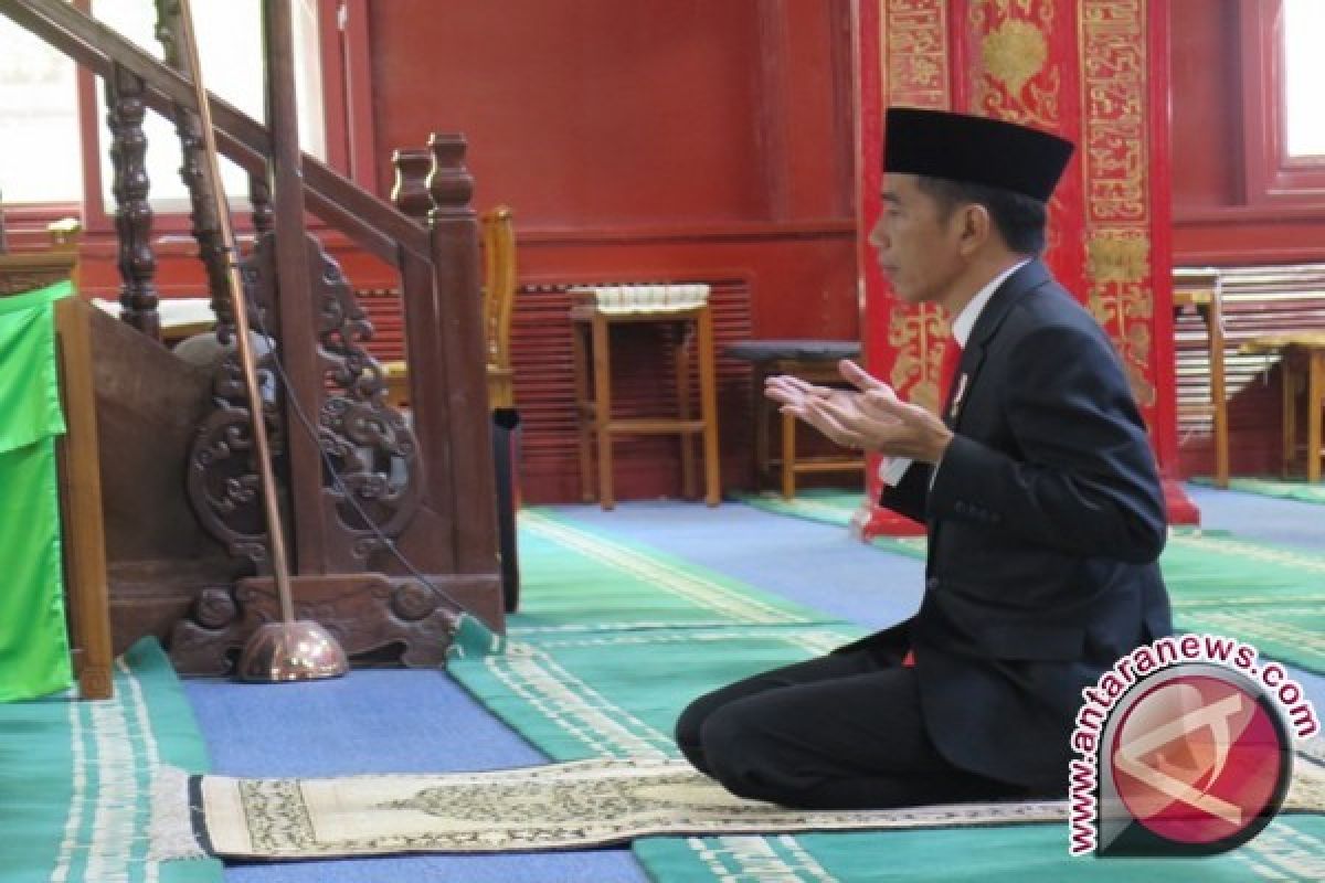 Jokowi Kunjungi Masjid Niujie Beijing