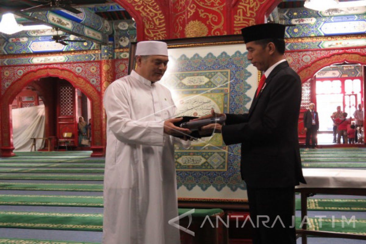 Jokowi Senang WNI Muslim di China Diperhatikan 