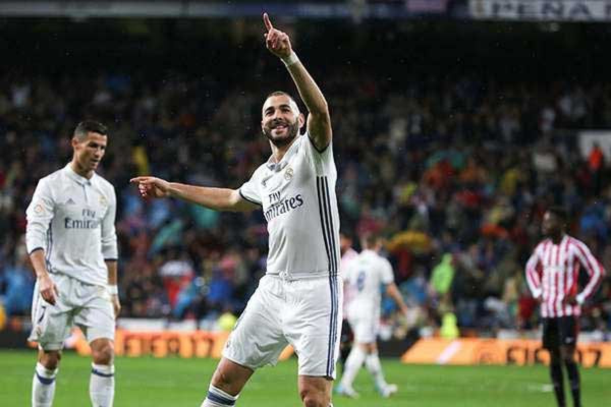 Real gagal maksimalkan tergelincirnya Barca