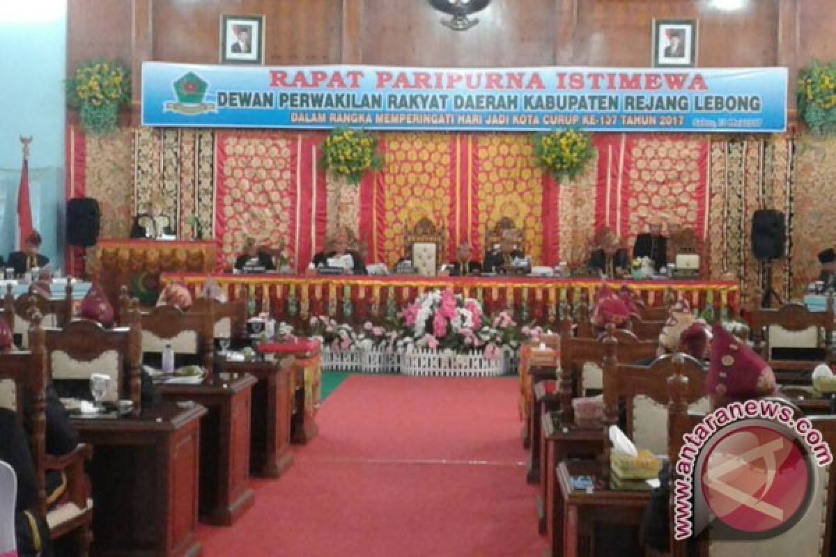 Paripurna Istimewa Peringatan HUT Curup Berlangsung Hikmat