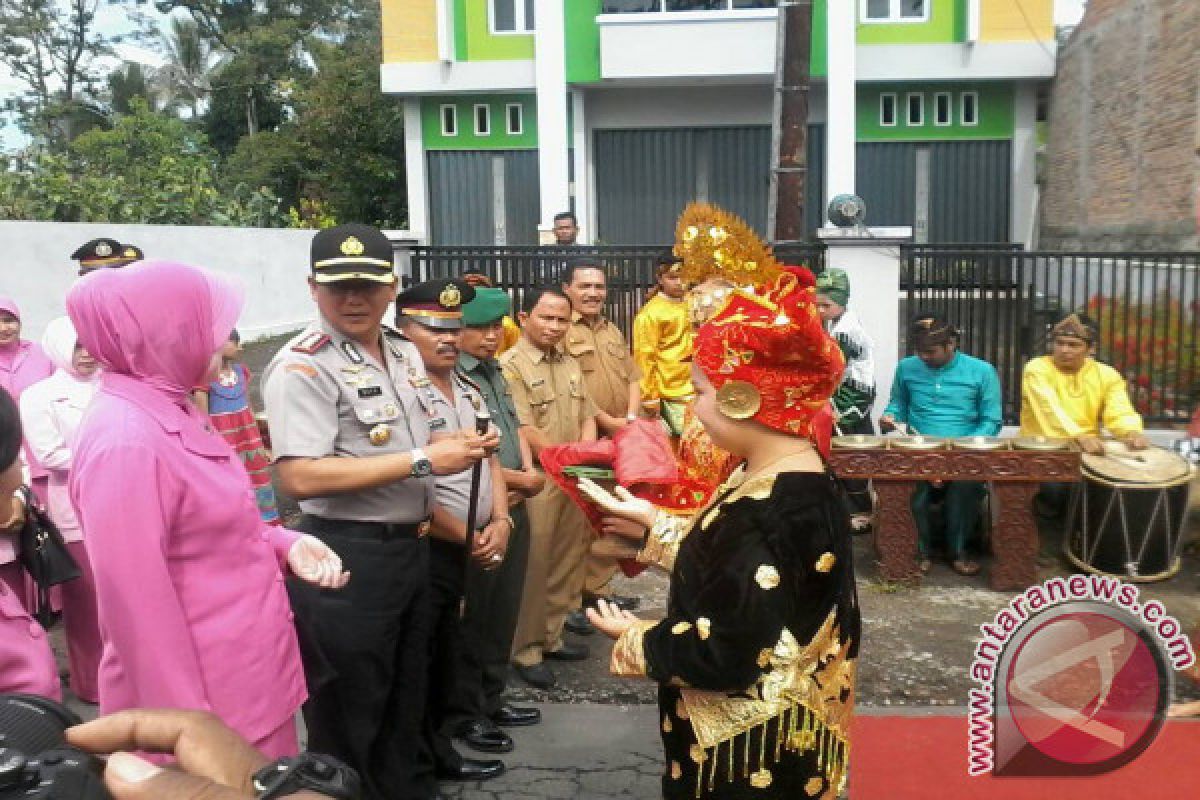 Kapolres Silaturahim Bersama Masyarakat Sungai Tarab