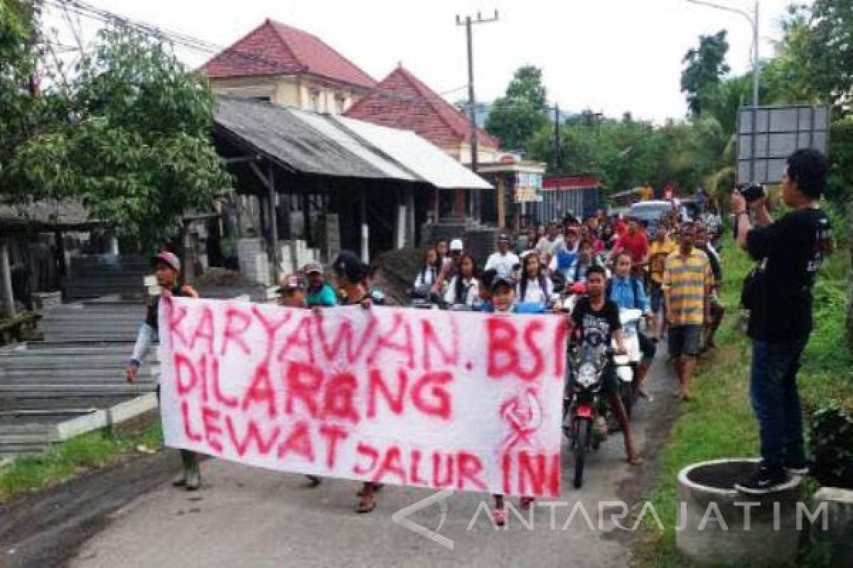 Polres Banyuwangi Periksa Empat Tersangka Kasus Demo Palu Arit