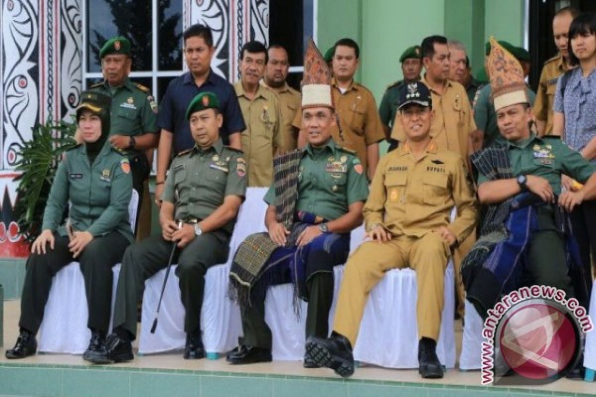 TNI AD Apresisasi Kinerja Bupati Simalungun