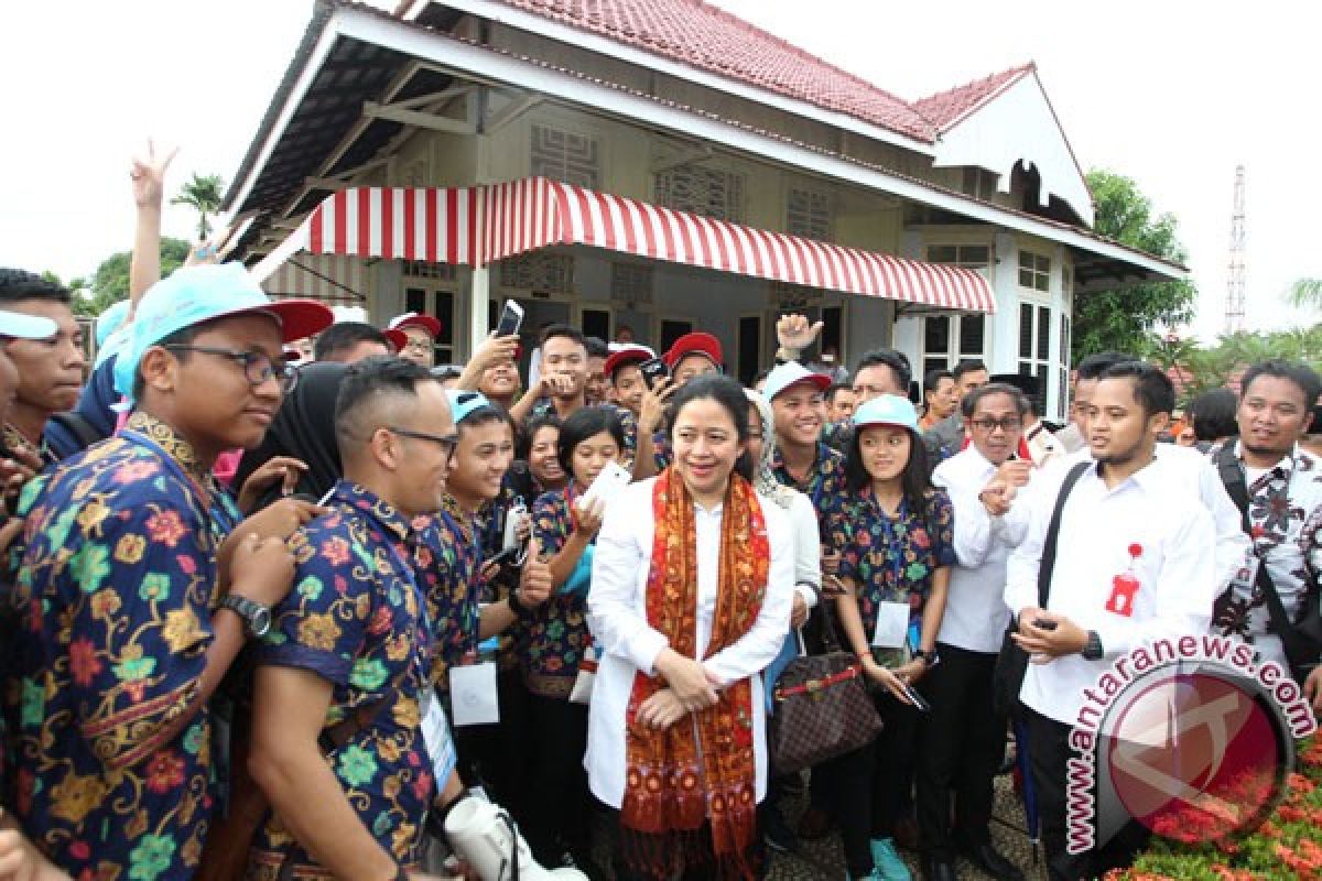 Puan buka lawatan Sejarah Nasional