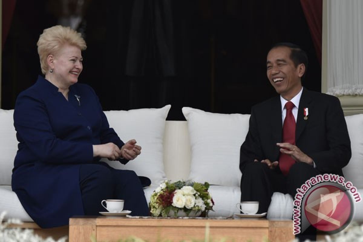 Dalia Grybauskaite is first Lithuanian President to visit Indonesia