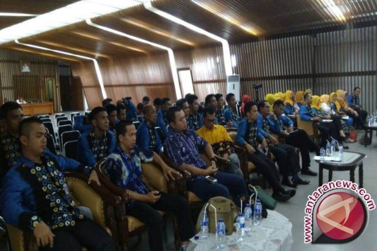 Diskominfo HSU Belajar Ke Bandung 