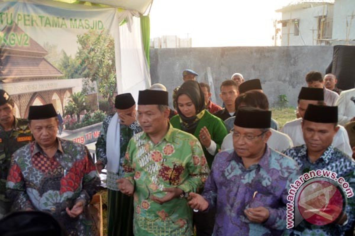 Pengembang Perumahan Hibahkan Masjid Kepada NU Karawang