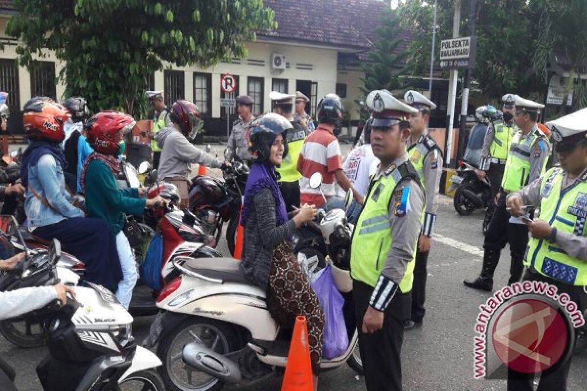 Satlantas Polres Banjarbaru Tilang 275 Pengendara