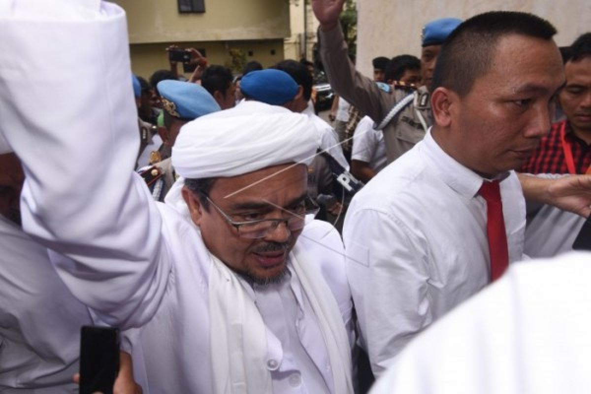 Kapolri: Polisi periksa Rizieq di Arab