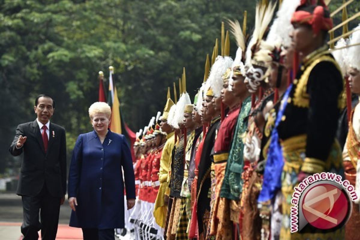 Dalia Grybauskaite, Presiden Lithuania Pertama ke Indonesia