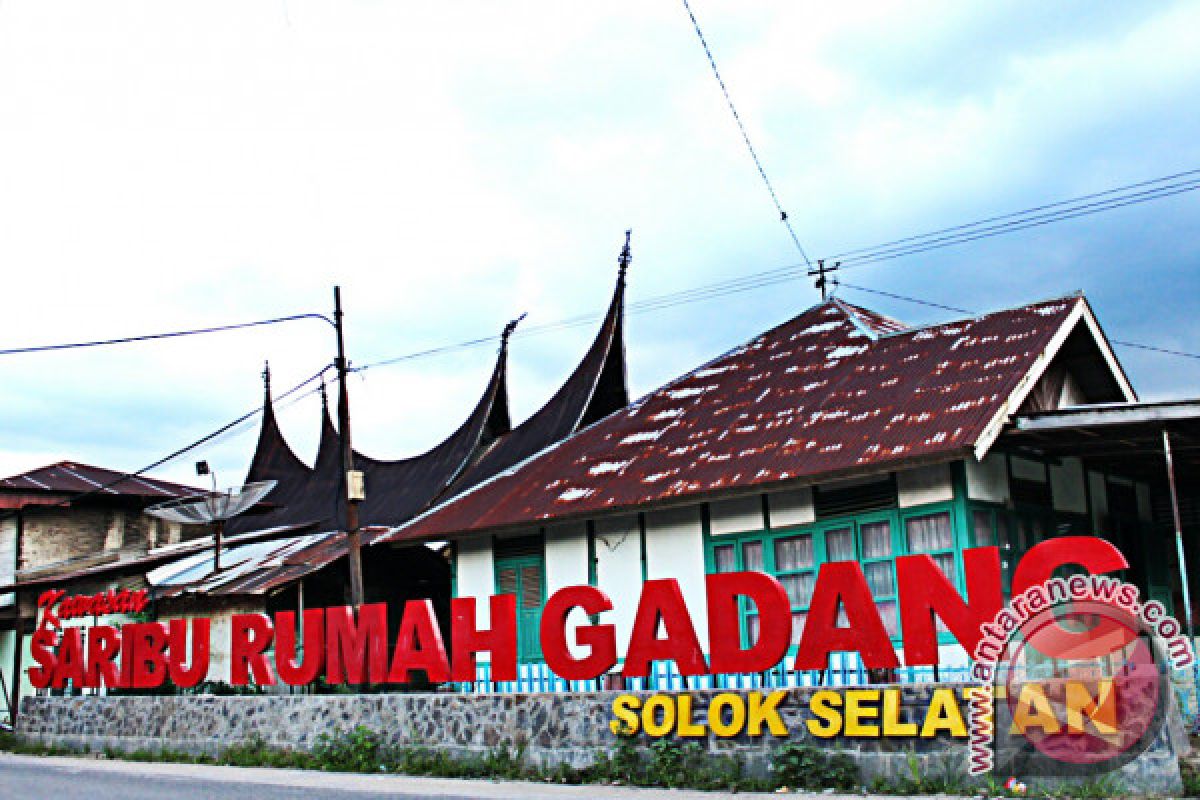 Seribu Rumah Gadang Harus Jadi "Trademark" Pariwisata Solok Selatan