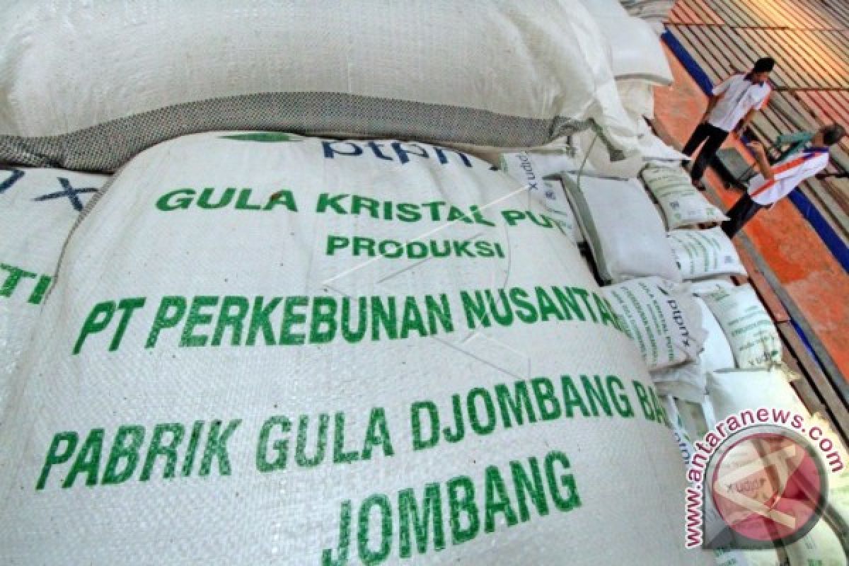 Persediaan gula gudang Bulog Aceh 4.268 ton