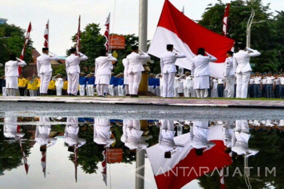 Gubernur Jatim Instruksikan Pengibaran Bendera Peringati Harkitnas