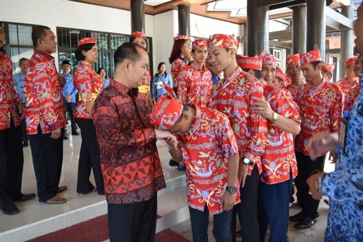 Kapuas Ikuti 14 Lomba di Festival Isen Mulang