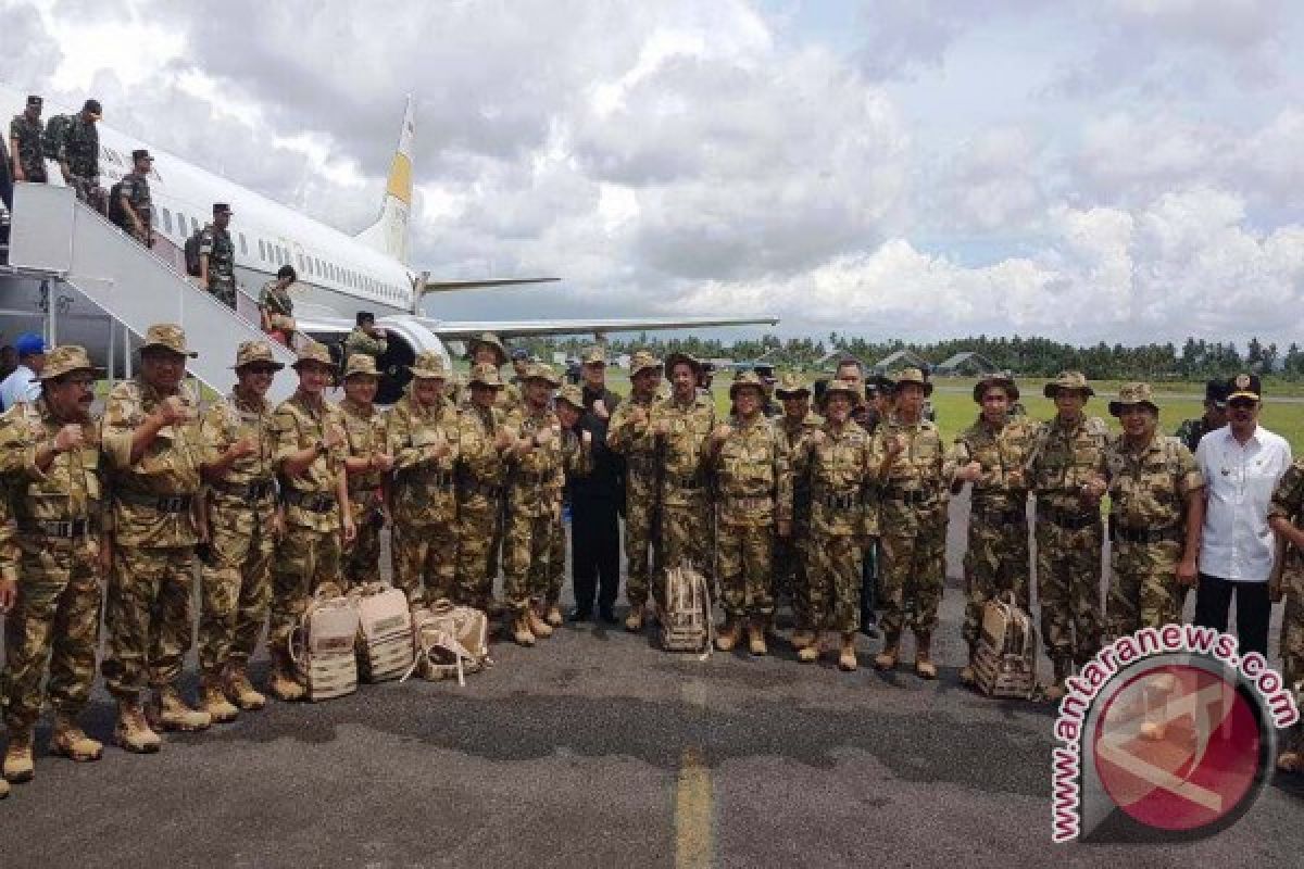 Gubernur Maluku Ikut Pembaretan  di Pulau Natuna