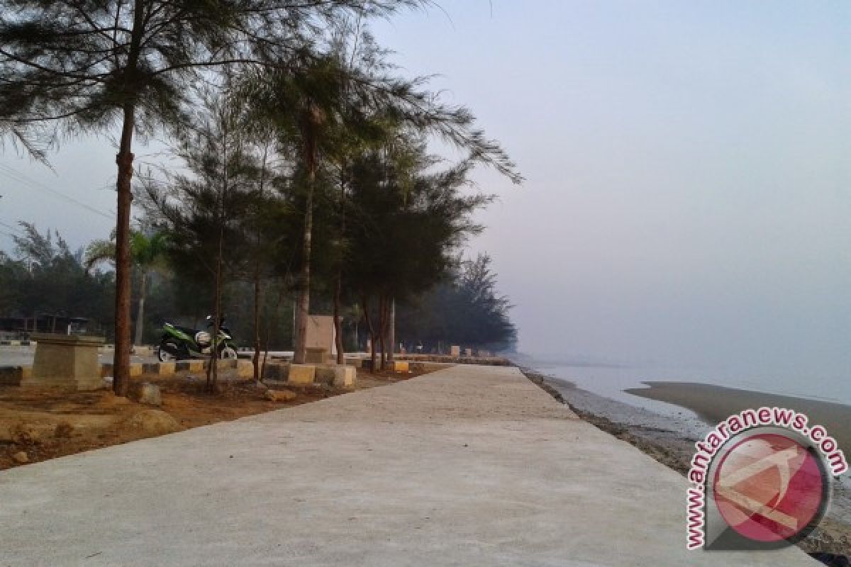 Pemerintah Bangun Lintasan Joging di Pesisir Pantai