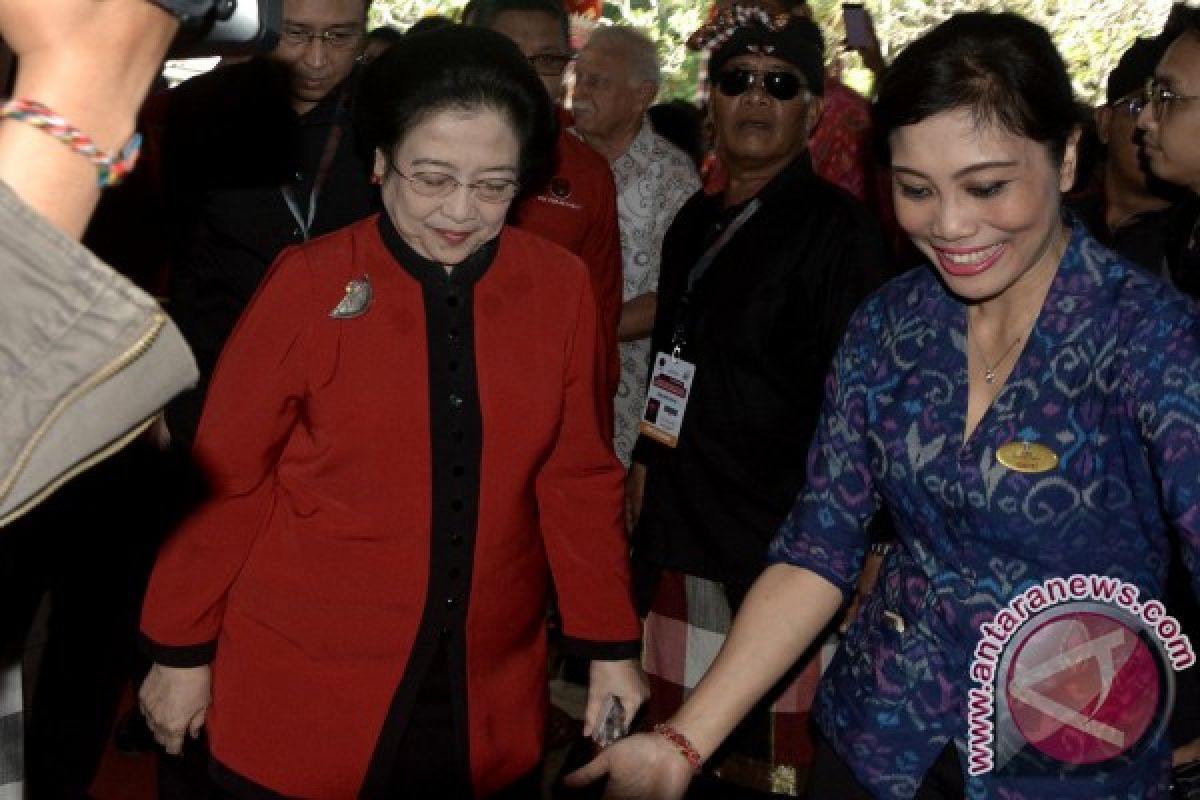 Megawati Buka Rakernas PDIP di Sanur (Video)