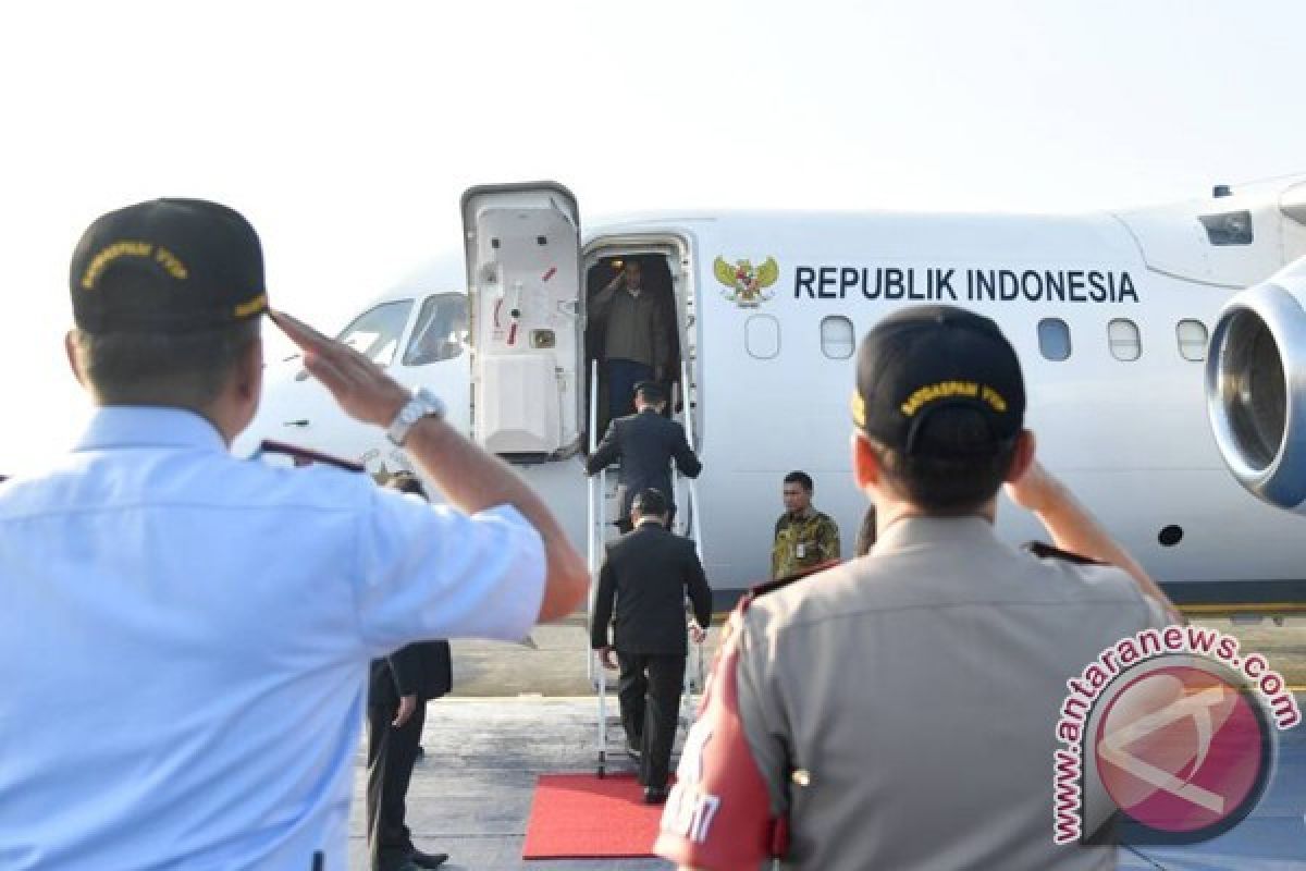 Jokowi kunjungi Pondok Pesantren di Pekalongan