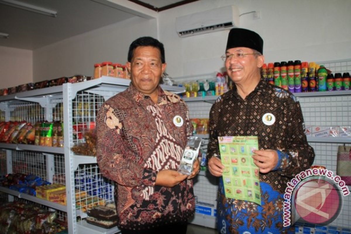 Bupati Hadiri Peresmian Manindo  Mart