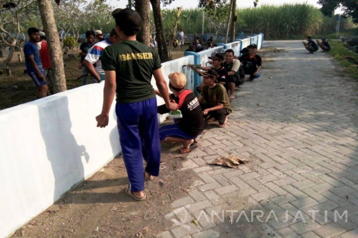 Ansor Sidoarjo Gelar Gerakan Ngecat Massal Sambut Ramadhan