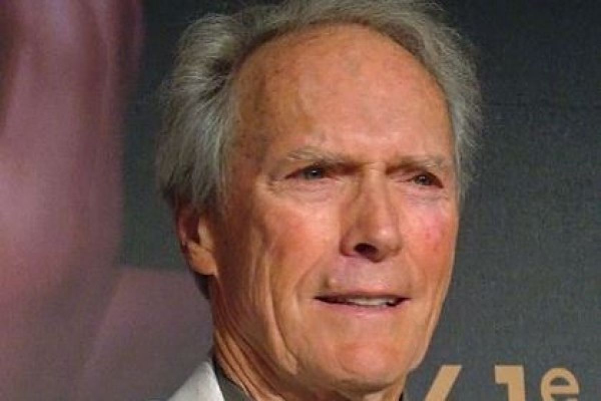 Clint Eastwood ingin kembali berakting