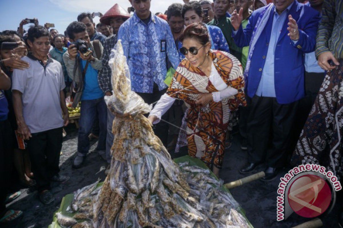 Penenggelaman kapal, Susi: bentuk penegakan kedaulatan Indonesia