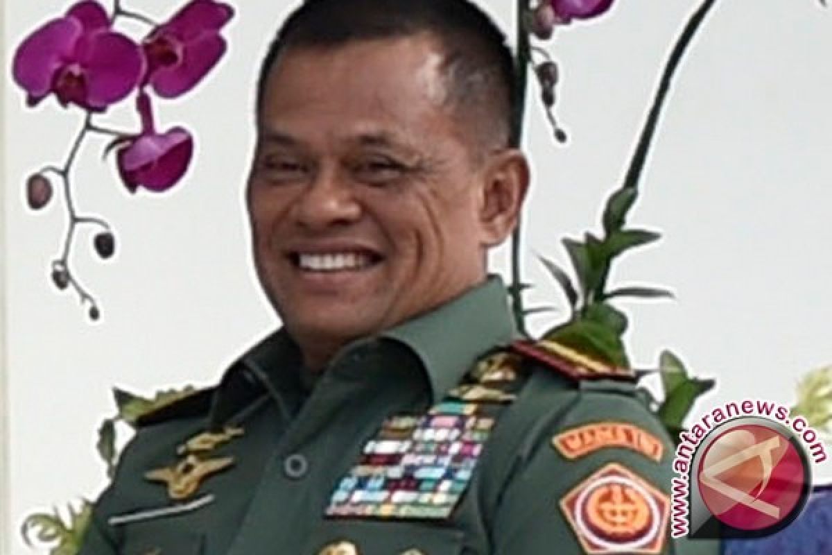 Panglima TNI Jenderal Gatot Nurmantyo Baca Puisi Denny JA di Rapimnas Golkar