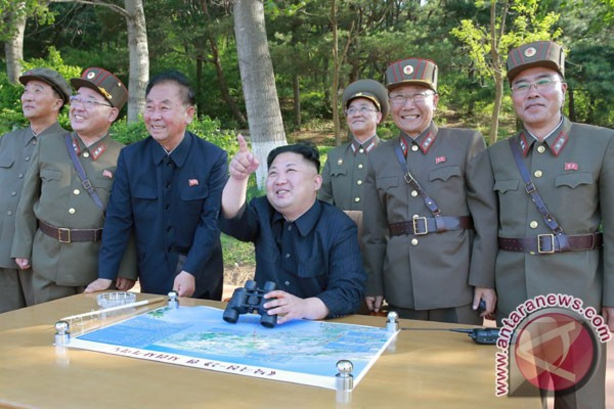 Pemimpin Korea Utara pimpin uji sistem senjata baru