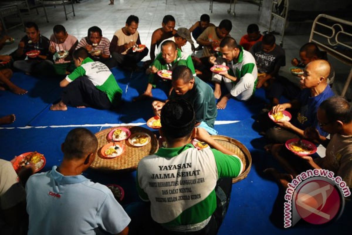 Puluhan pasien RSJ Jambi ditelantarkan keluarga