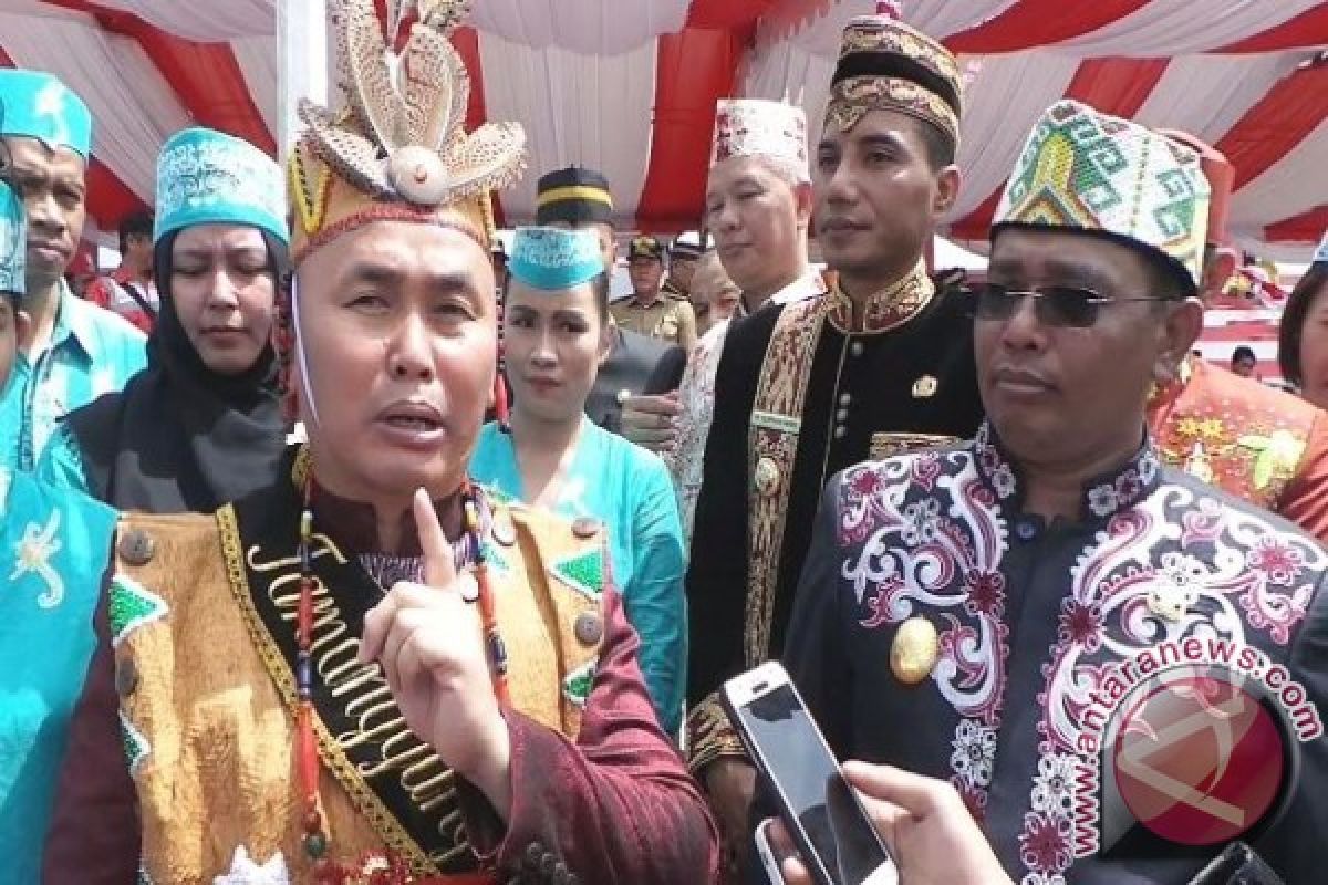 Kalteng Tidak Akan Ragu Bubarkan Ormas Anti Pancasila, kata Gubernur