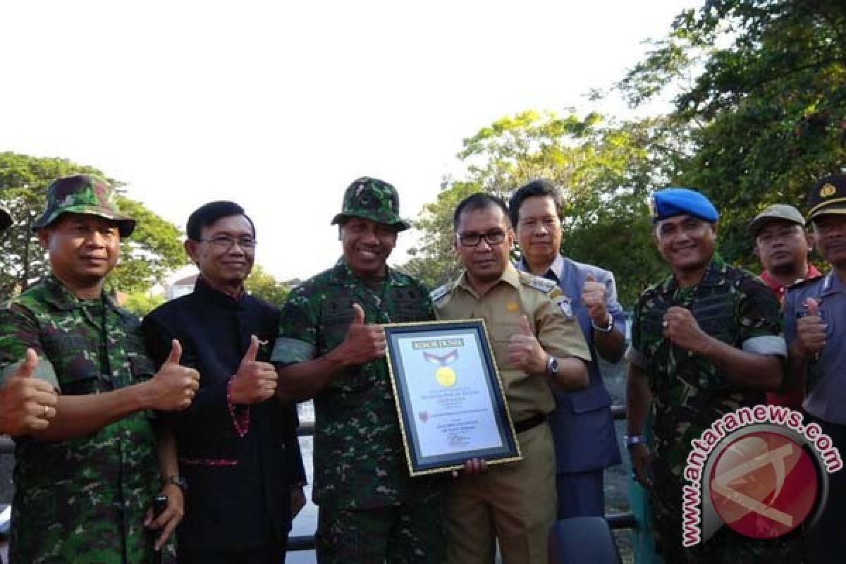 Kerja Bakti Massal Kodam XIV Raih MuRI