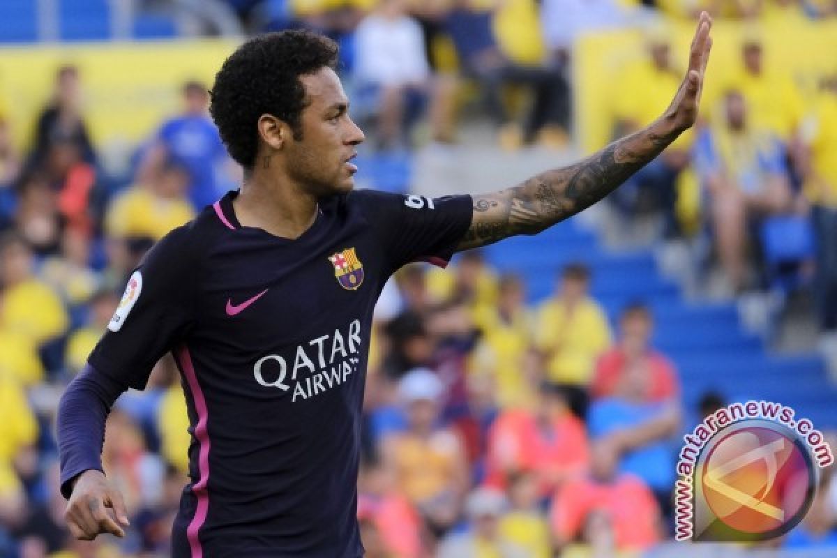 Barcelona Tegaskan Neymar Tidak Akan Pindah ke PSG