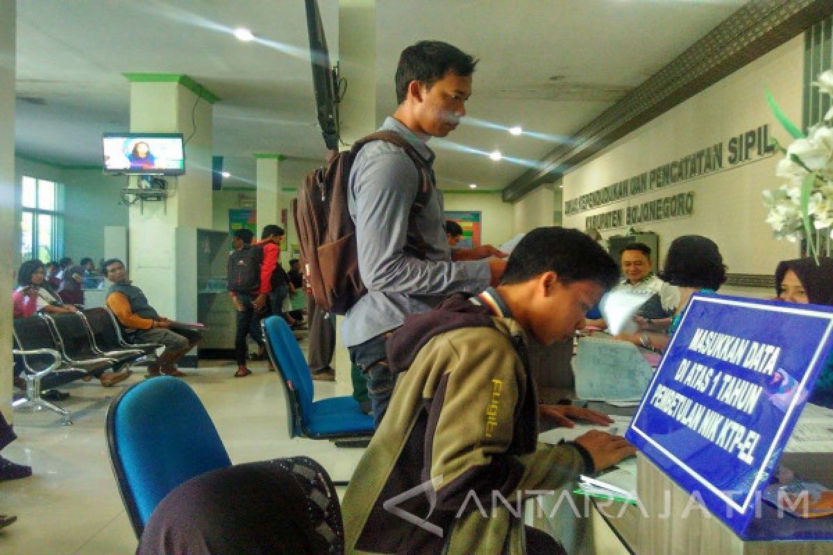 Dispendukcapil  Bojonegoro Akan Kerjakan Pembuatan KTP E