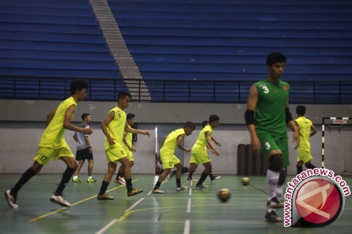 Menpora mengaharapkan futsal putra berangkat SEA Games