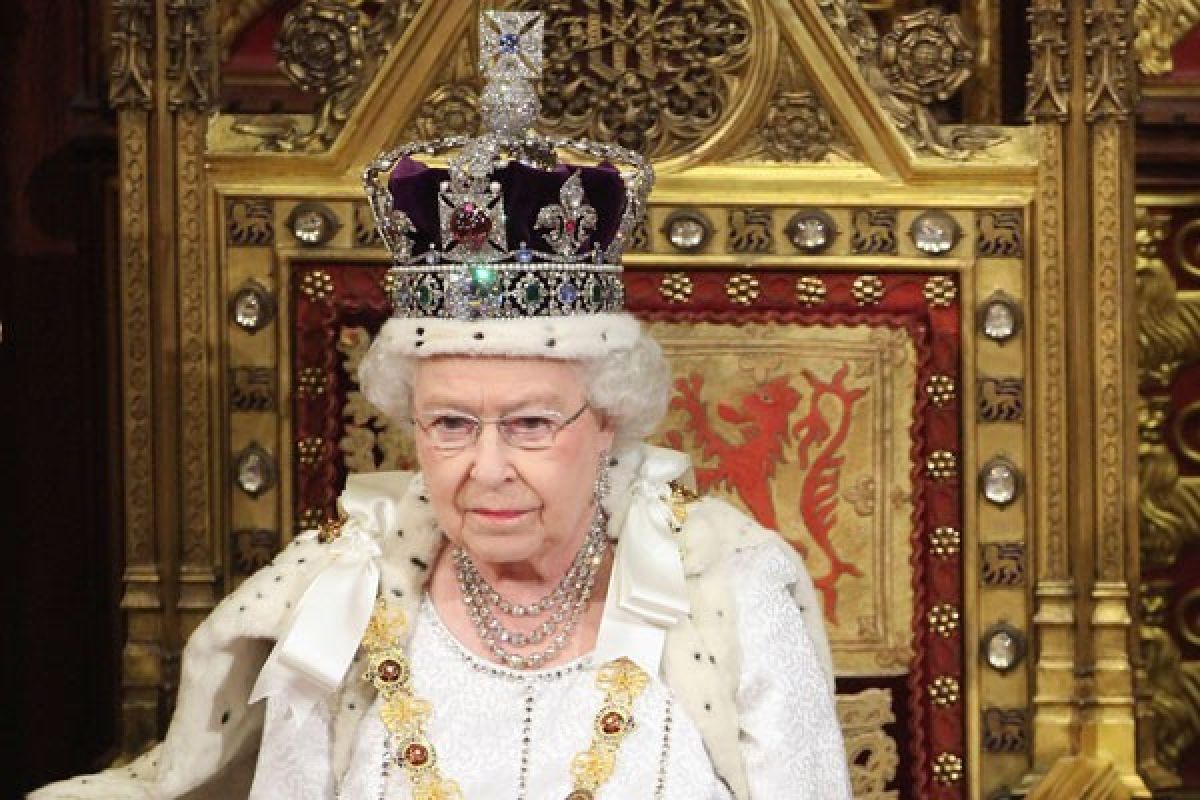 Ratu Elizabeth II Kutuk Serangan Teror Manchester